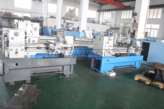 2720x1120x1700mm Universal Gap Bed Lathe ή Torno CL-410 CL-460 5.5kW Δύναμη κινητήρα σπινδύλης