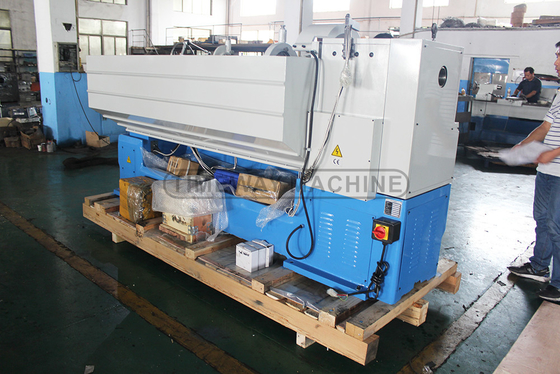 2720x1120x1700mm Universal Gap Bed Lathe ή Torno CL-410 CL-460 5.5kW Δύναμη κινητήρα σπινδύλης