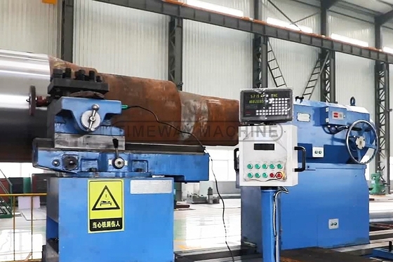 Υψηλή ακαμψία 1 7 Σφινδάλιο Στρίφτης 300 mm Tailstock Quill Travel Γίγαντας Τύπος Τόρνο Μηχανή