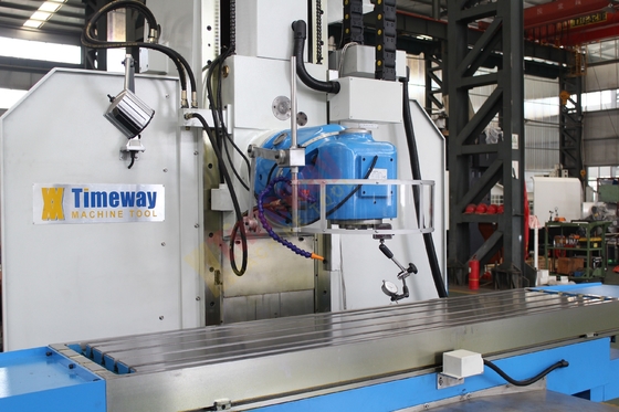 2600 X/Y/Z Travel BM7110/2 Heavy Duty Universal Bed Type Milling Machine for Benefit (Μεταλλουργός βαρέος τύπου για κοιτώνες)