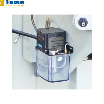 R8 Σφινδάλιο Taper Πύργο Τελανιστική Μηχανή CNC KTM230 για την μεταλλουργία