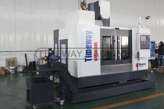 Τραπεζικό ταξίδι X 700mm VMC650L κάθετη μηχανή αλεξίπτωσης CNC με επιδόσεις ATC τύπου δίσκου