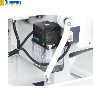 Πολυδιάστατη μηχανή άλεσης πύργου M320-1520x1550x2080mm Μέγεθος με περιστρεφόμενο κεφάλι αλεξίπτωτου
