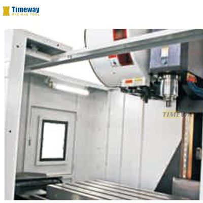 1300mm Τραπέζι Ταξίδι υψηλής ακρίβειας κάθετο κέντρο επεξεργασίας για την προηγμένη επεξεργασία