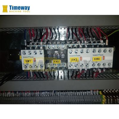 Υψηλής ακρίβειας καθολική κυλινδρική μηχανή άλεσης με απόσταση 2000 mm μεταξύ των κέντρων