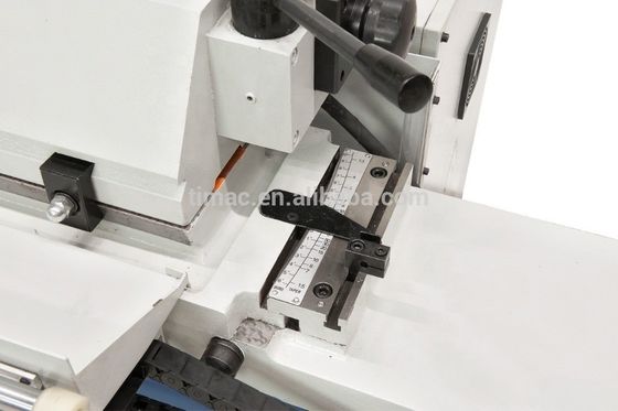 5.625kW Δύναμη UG-200H κυλινδρική γραμμωτή για την ακριβή γραμμωτική μηχανών εργαλείων