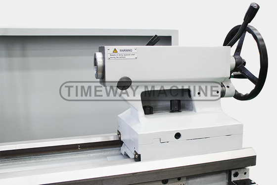 Μεταλλικό Γύρισμα BL-500C/2000 με 36-1600 στροφές ανά λεπτό ταχύτητα περιστροφής και 500 swing over bed