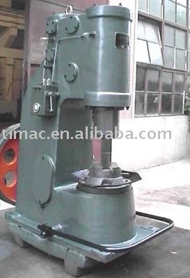 720KG ένα κομμάτι ατμοσφαιρικό σφυρηλατητή σφυρηλατητή / μεταλλικό σφυρηλατητή ατμοσφαιρικό σφυρηλατητή με ανταγωνιστικό