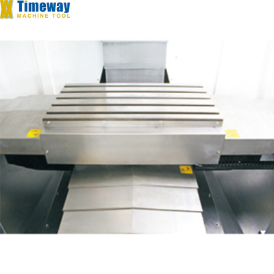 700mm X-axis Travel VMC650 Vertical Machining Center Machine με βύθιση βύθισης BT-40
