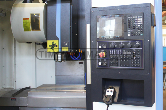 Ανώτατο επίπεδο ασφάλειας VMC855G Κέντρο μηχανικής CNC κάθετης φρένασης για την κοπή μετάλλων
