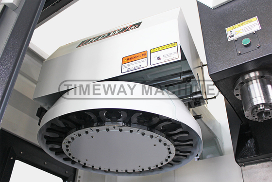 Γενική μηχανική επεξεργασία VMC650G Τεχνητή αλεξίπτωσης CNC με ταξίδι τραπέζι 450 mm Z