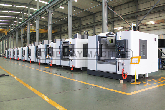 600 mm Table Travel VMC1060L CNC κάθετη φρεναρίστρα με χωρητικότητα 24 εργαλείων