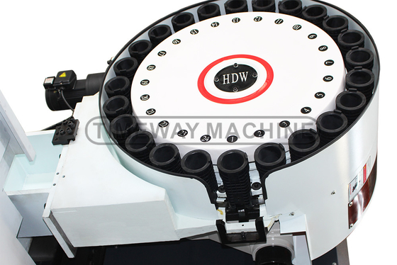 VMC1370 Μεγάλο κατακόρυφο κέντρο επεξεργασίας CNC φρεναρίσματος με 1300mm ταξίδι τραπέζι